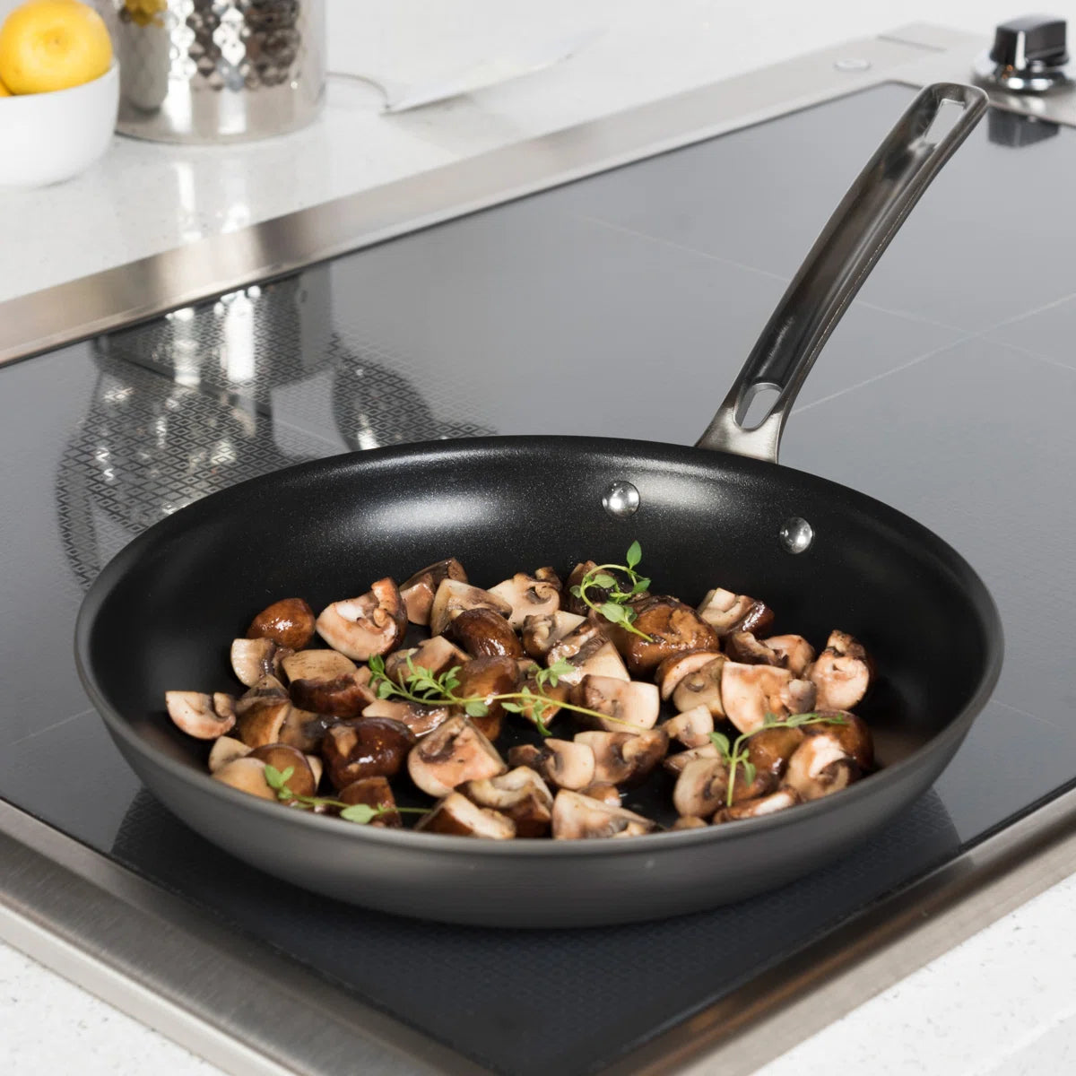 Hard Anodized Nonstick 3 Piece Fry Pan Set